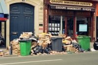 http://emileouroumov.fr/files/gimgs/th-53_29_rue de Rome 8e_1_web.jpg